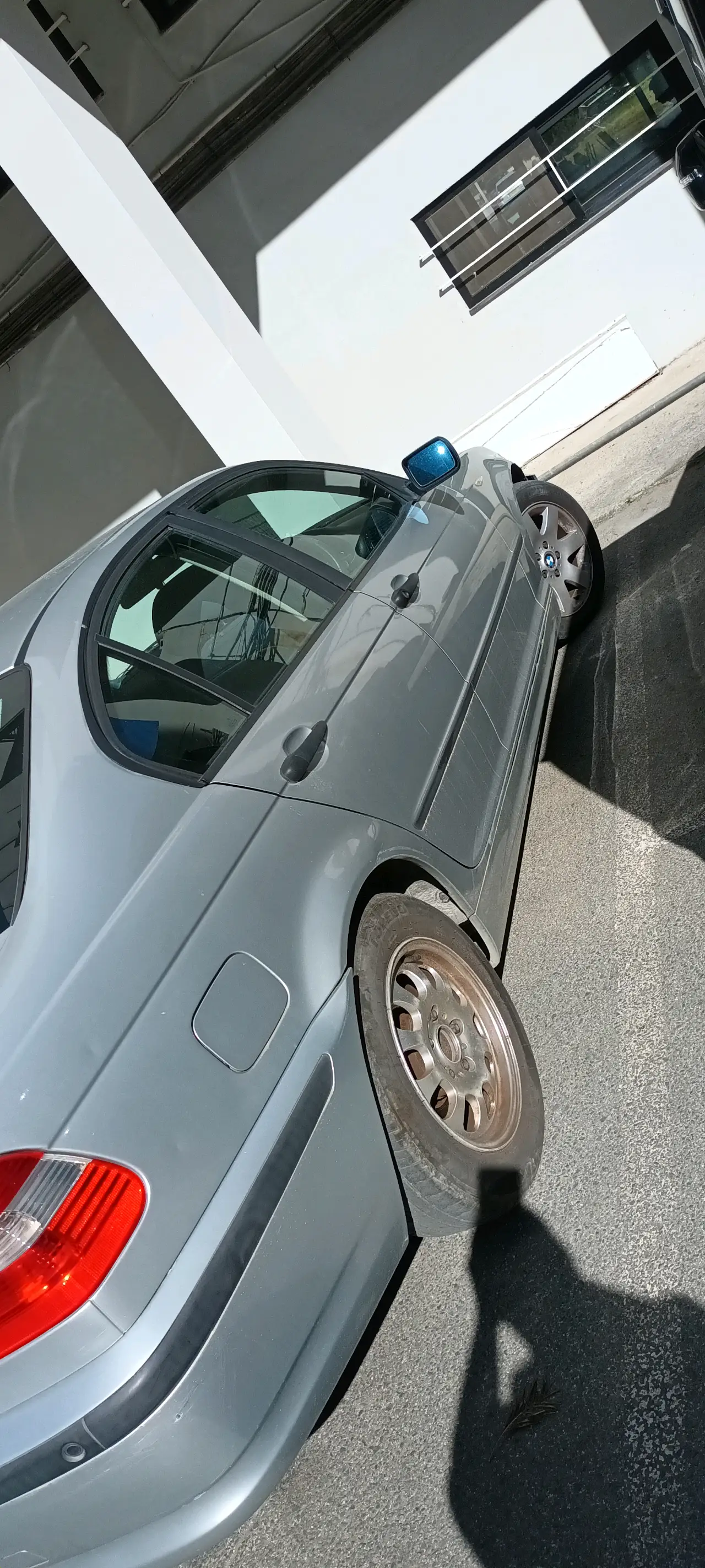 Bmw318i – 3