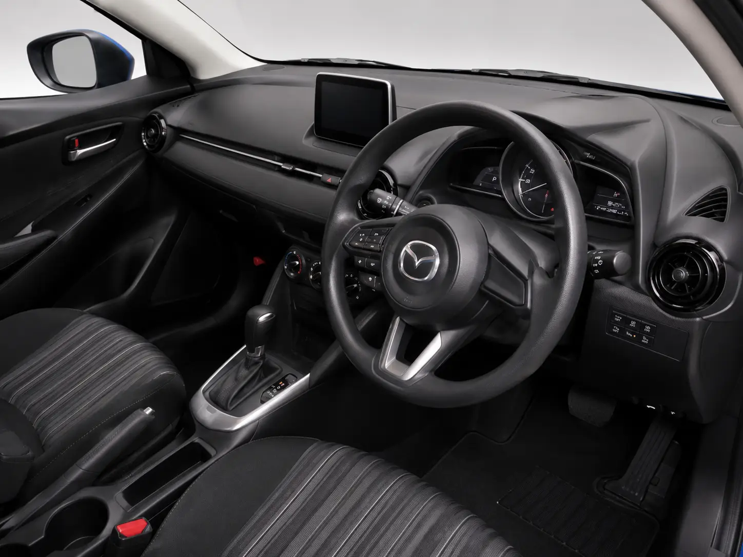 Mazda Mazda 2 – 3