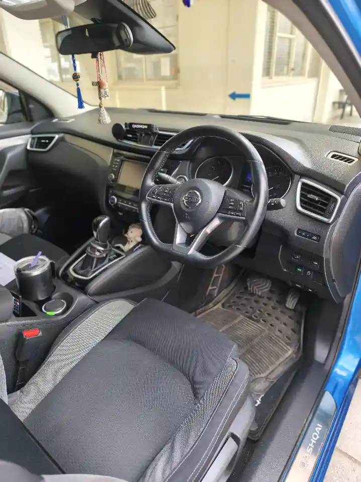 Nissan Qashqai – 4