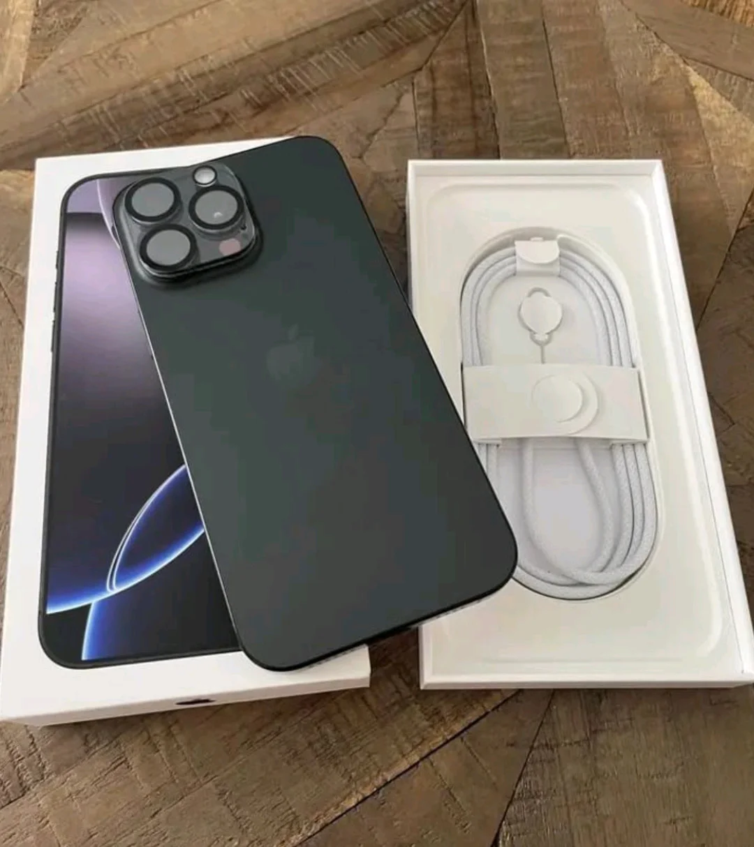 iPhone 16 Pro Max 256GB Unlocked