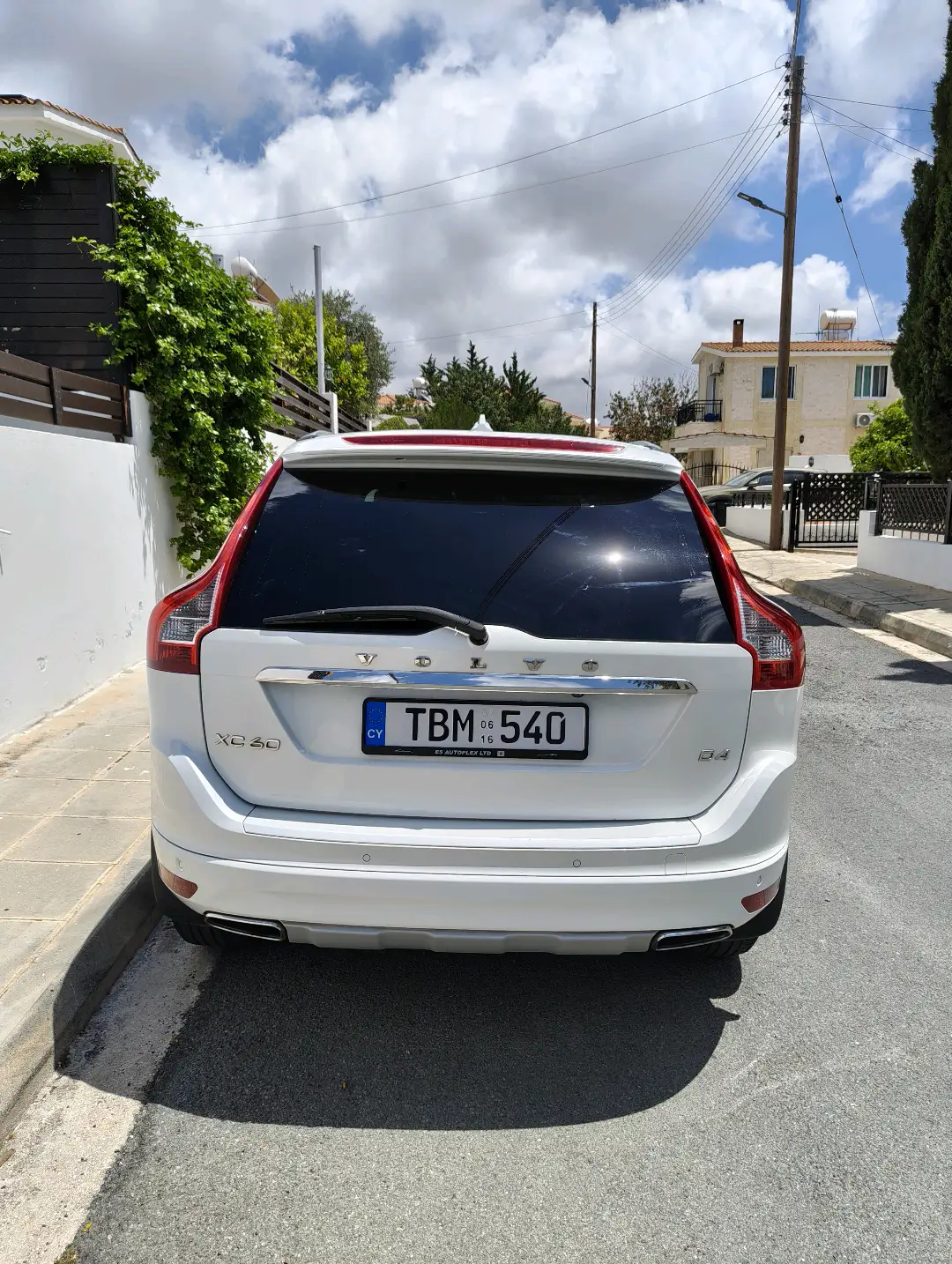 Volvo XC60 - Great condition – 5