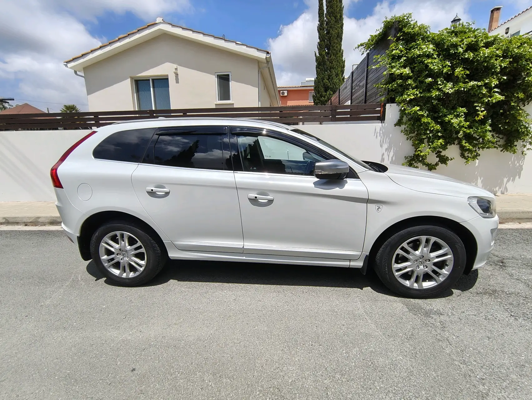 Volvo XC60 - Great condition – 7
