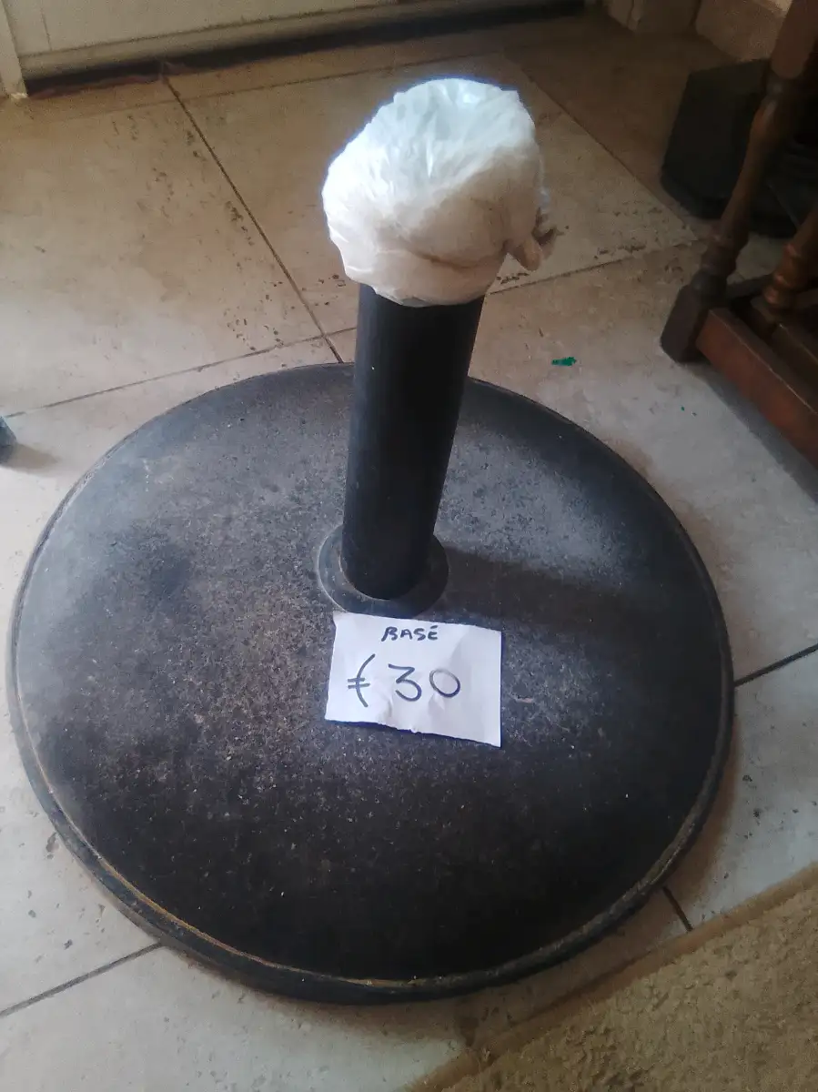 Umbrella And Base – 3