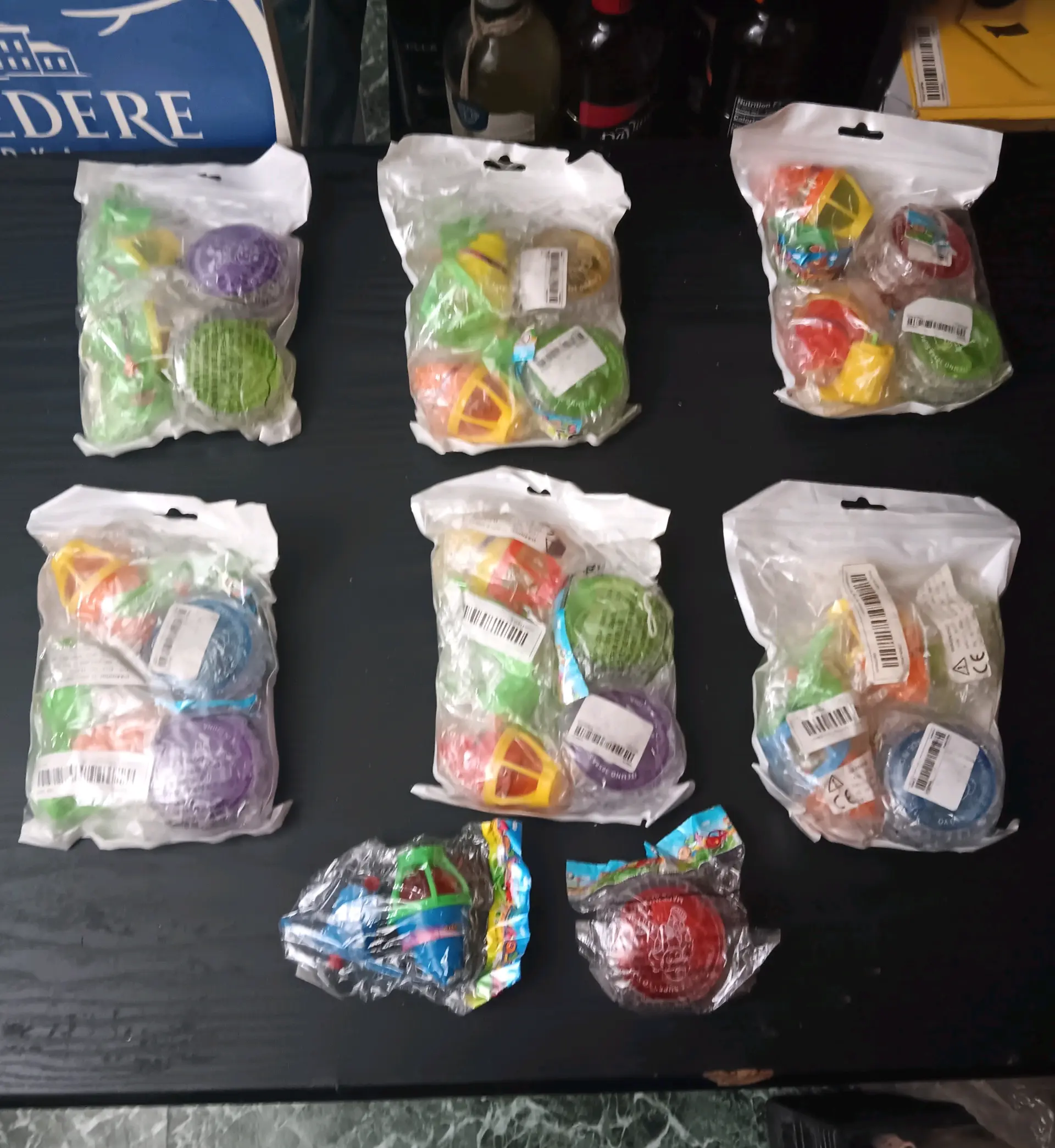 SPINNING LIGHT UP TOY TOPS/YO YO PACK (EACH)