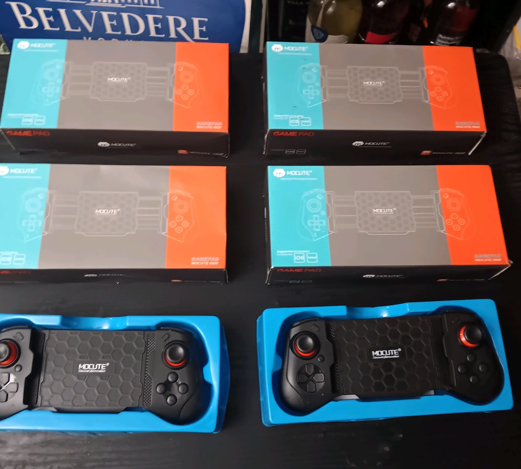 MOCUTE SMARTPHONE GAMING CONTROLLER (EACH) – 1