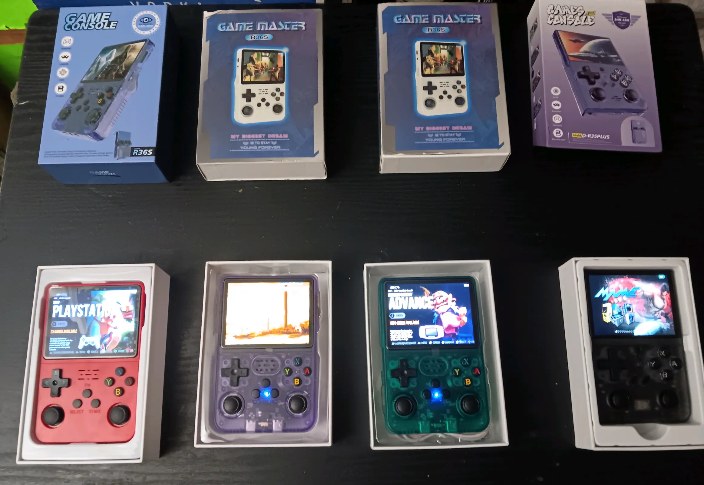 GAME MASTER RS36 CLASSIC GAMING RETRO HANDHELD (EACH)
