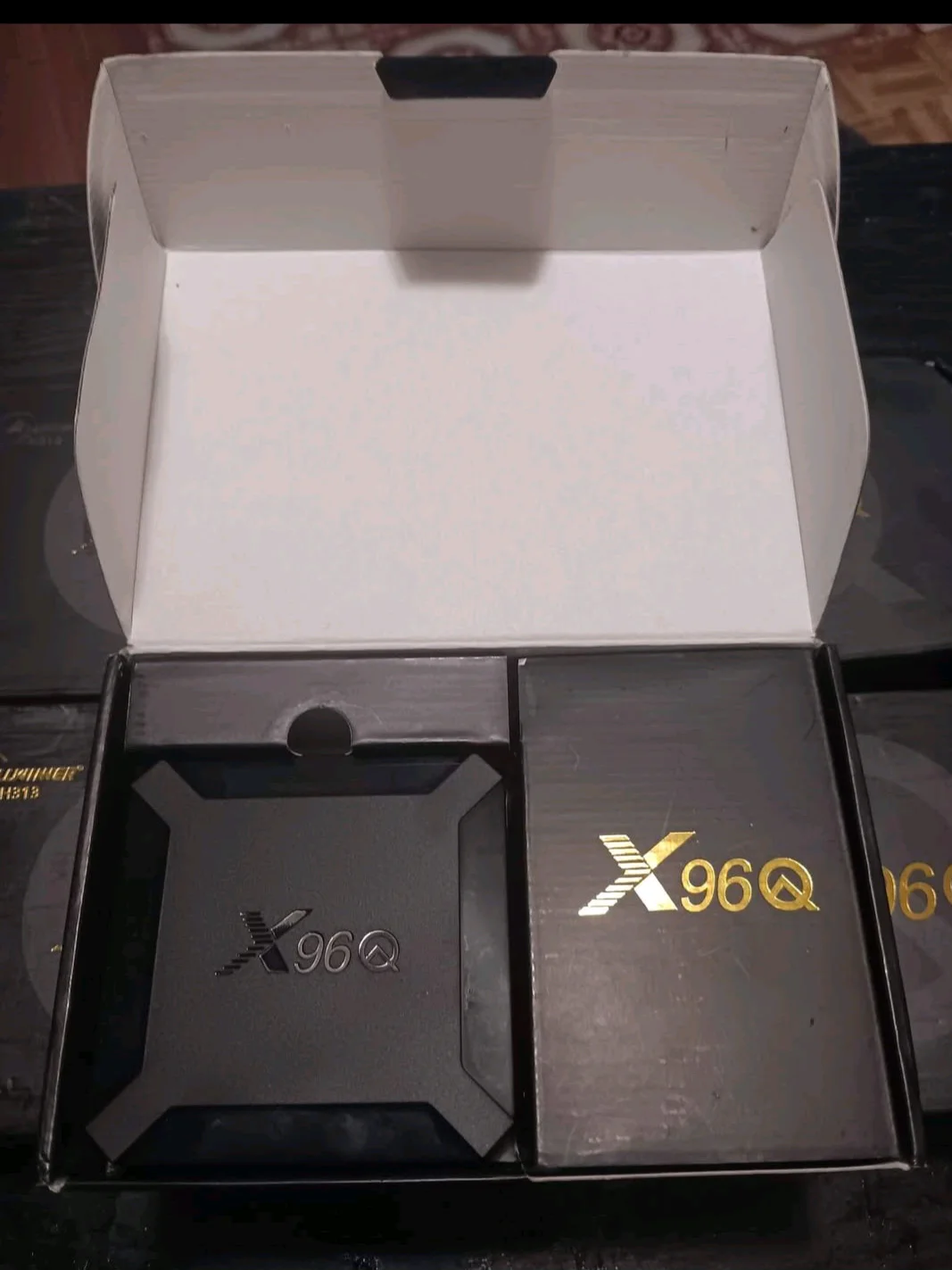 QX96 SMART ANDRIOD TV BOX (EACH) – 3