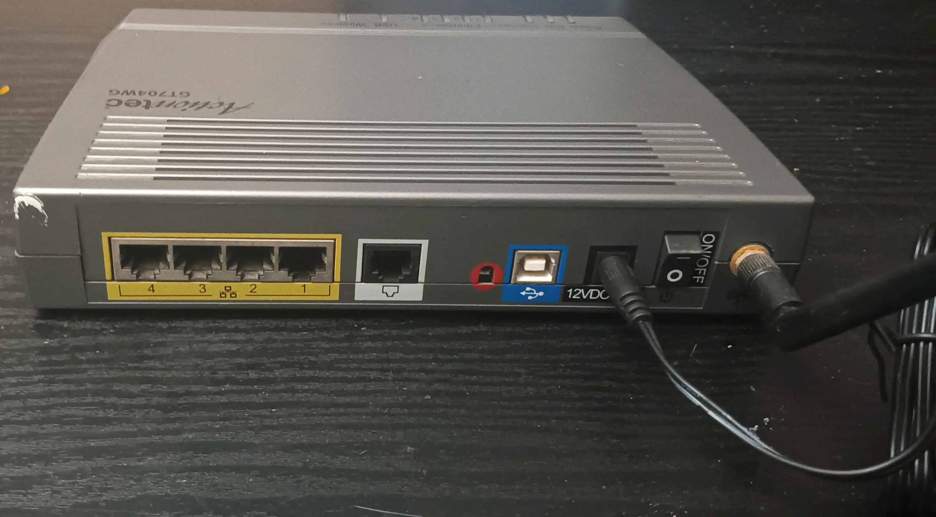 ACTIONTEC INTERNET ROUTER – 2