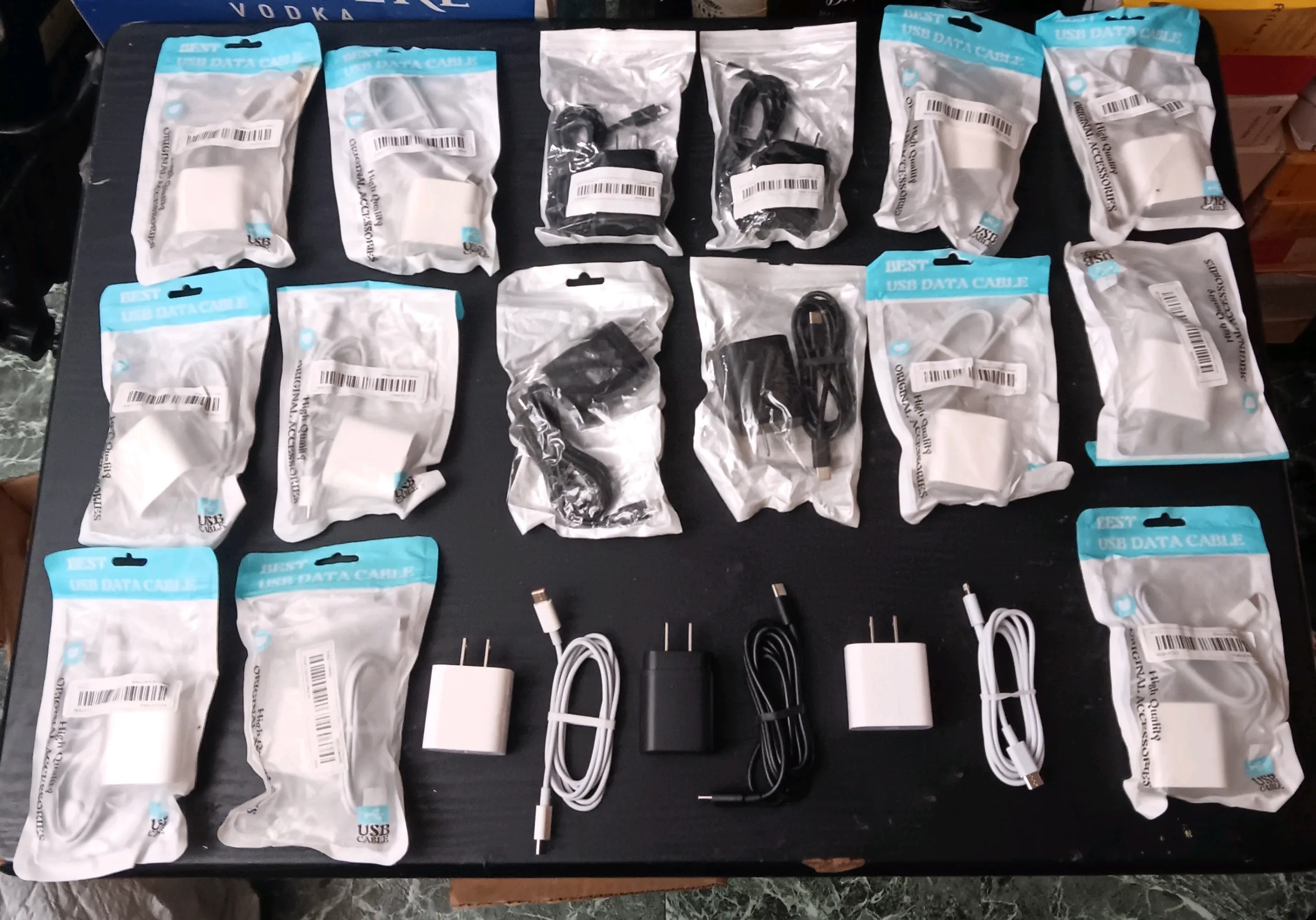 20W IPHONE/TYPE C CHARGERS W BOX (EACH) – 1