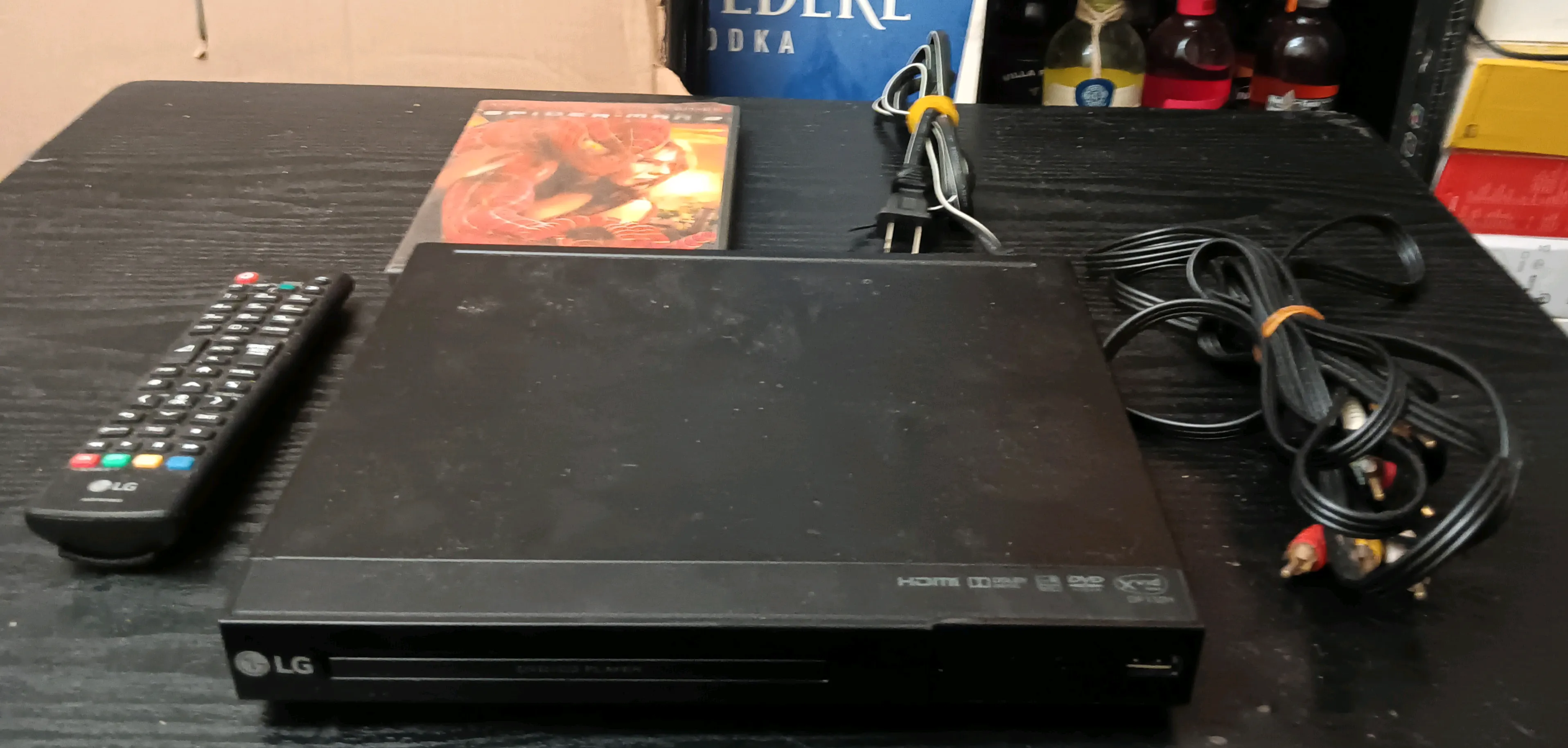 LG DVD PLAYER WITH REMOTE CONTROL – 2