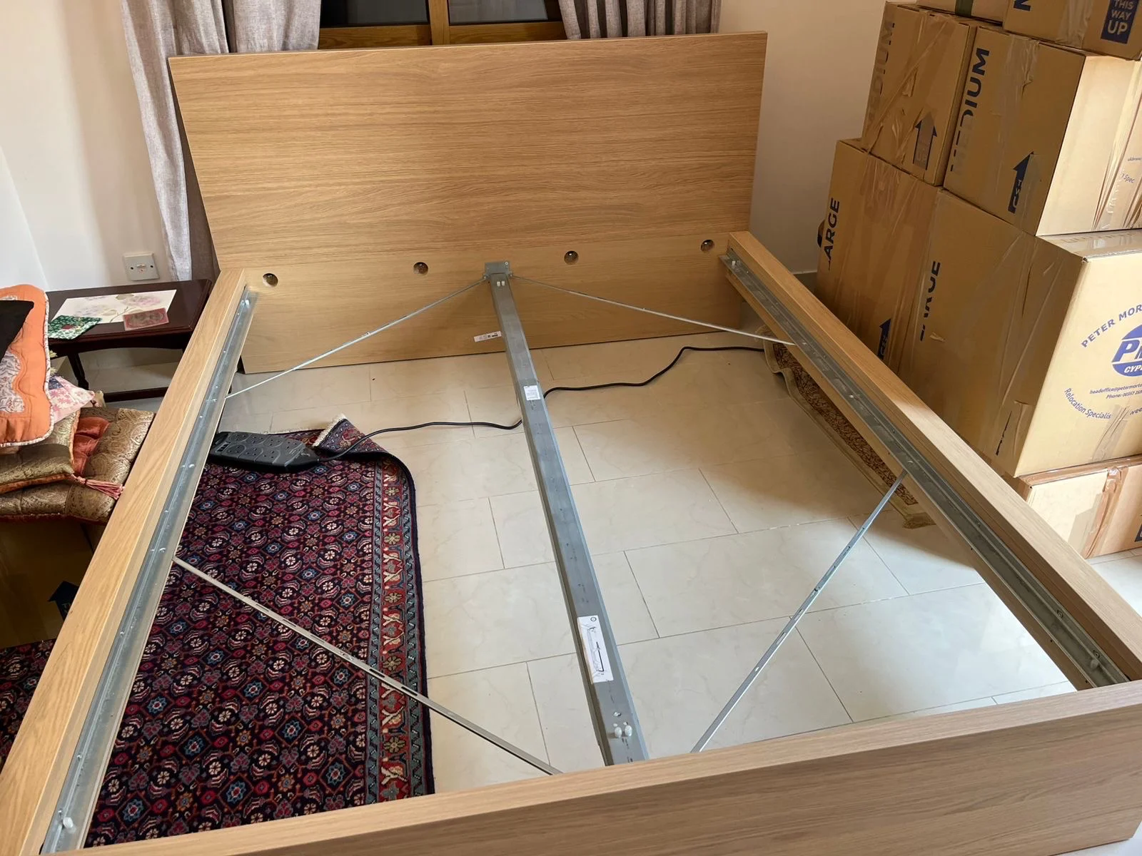 Brand new bed frame With Accessories, Tools, Assembly Instructions – 2