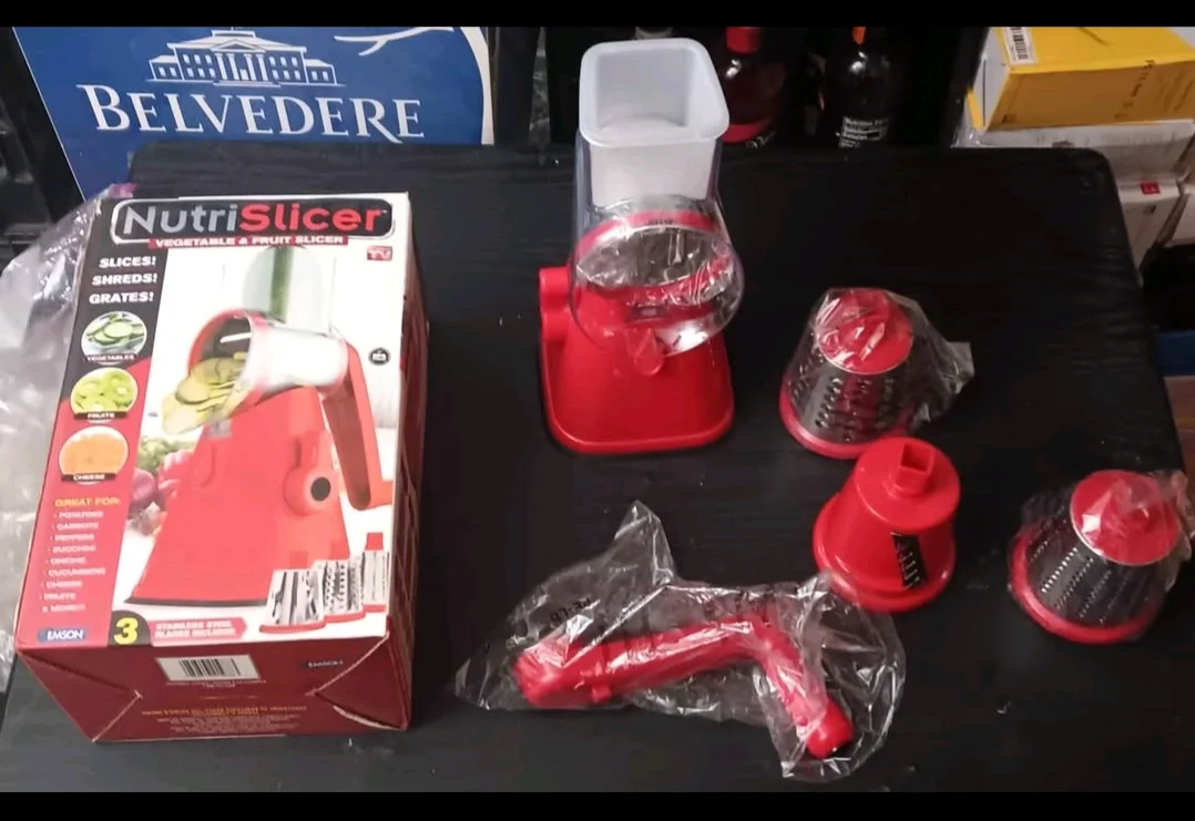 NUTRISLICER SLICING MACHINE