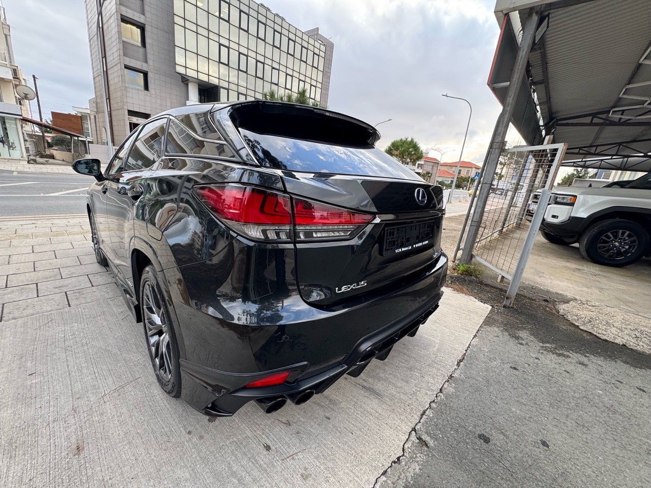 Lexus – 7
