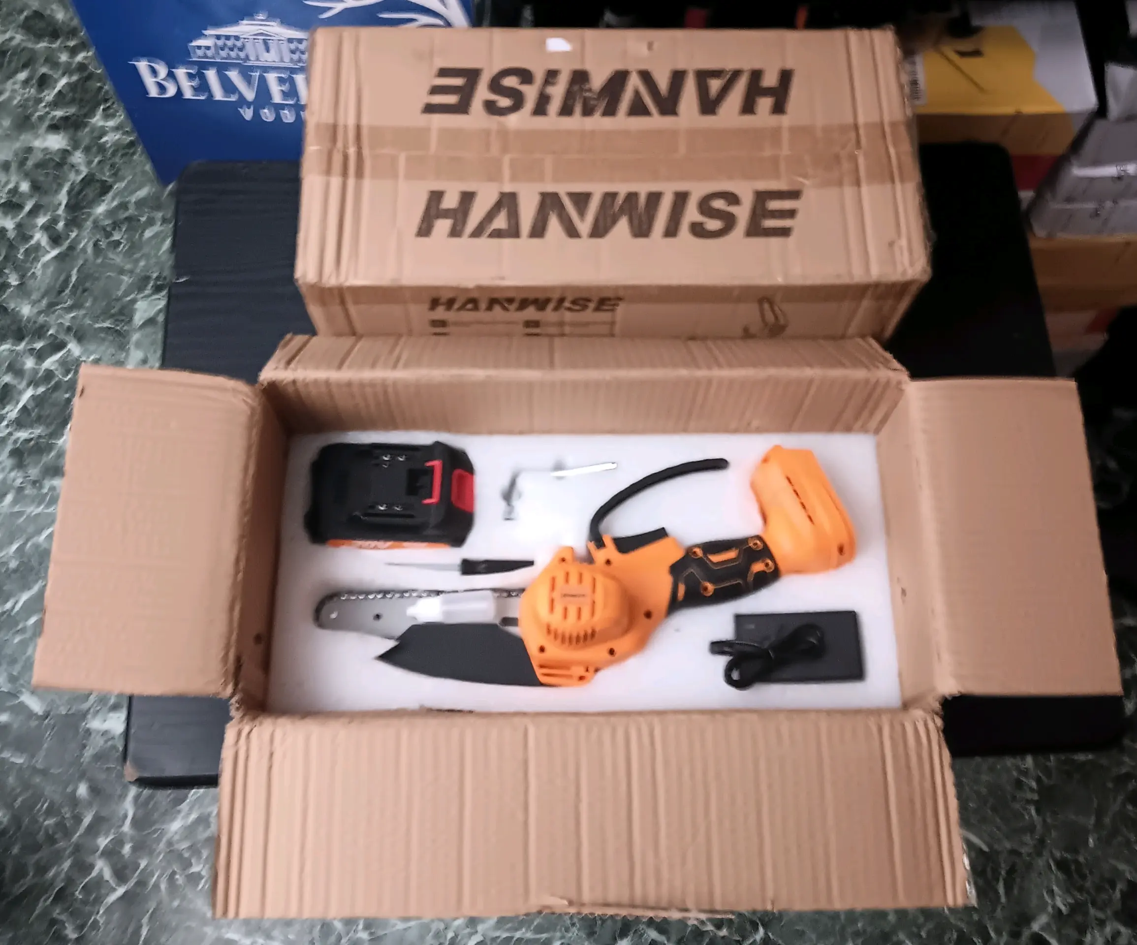 HANWISE MINI CORDLESS ELECTRIC CHAINSHAW (EACH)