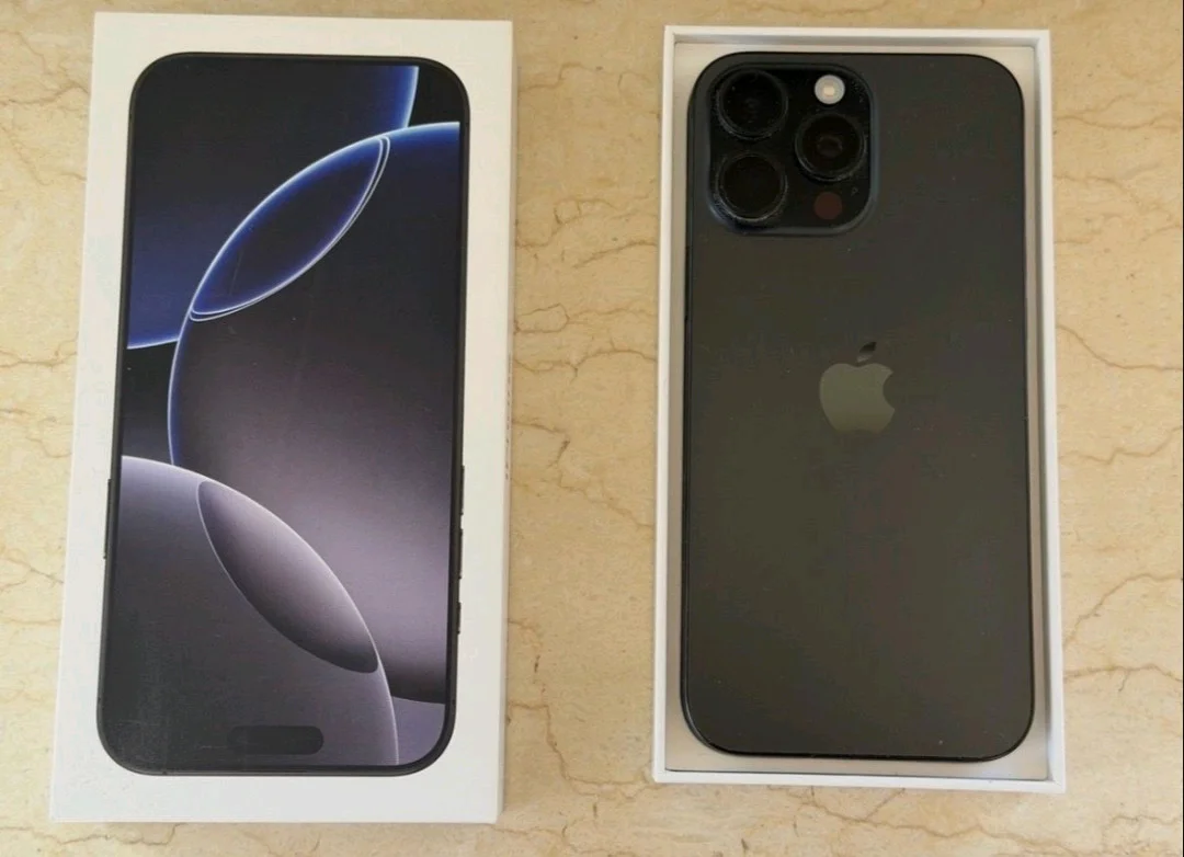 iPhone 16 Pro Max 512GB Unlocked – 1