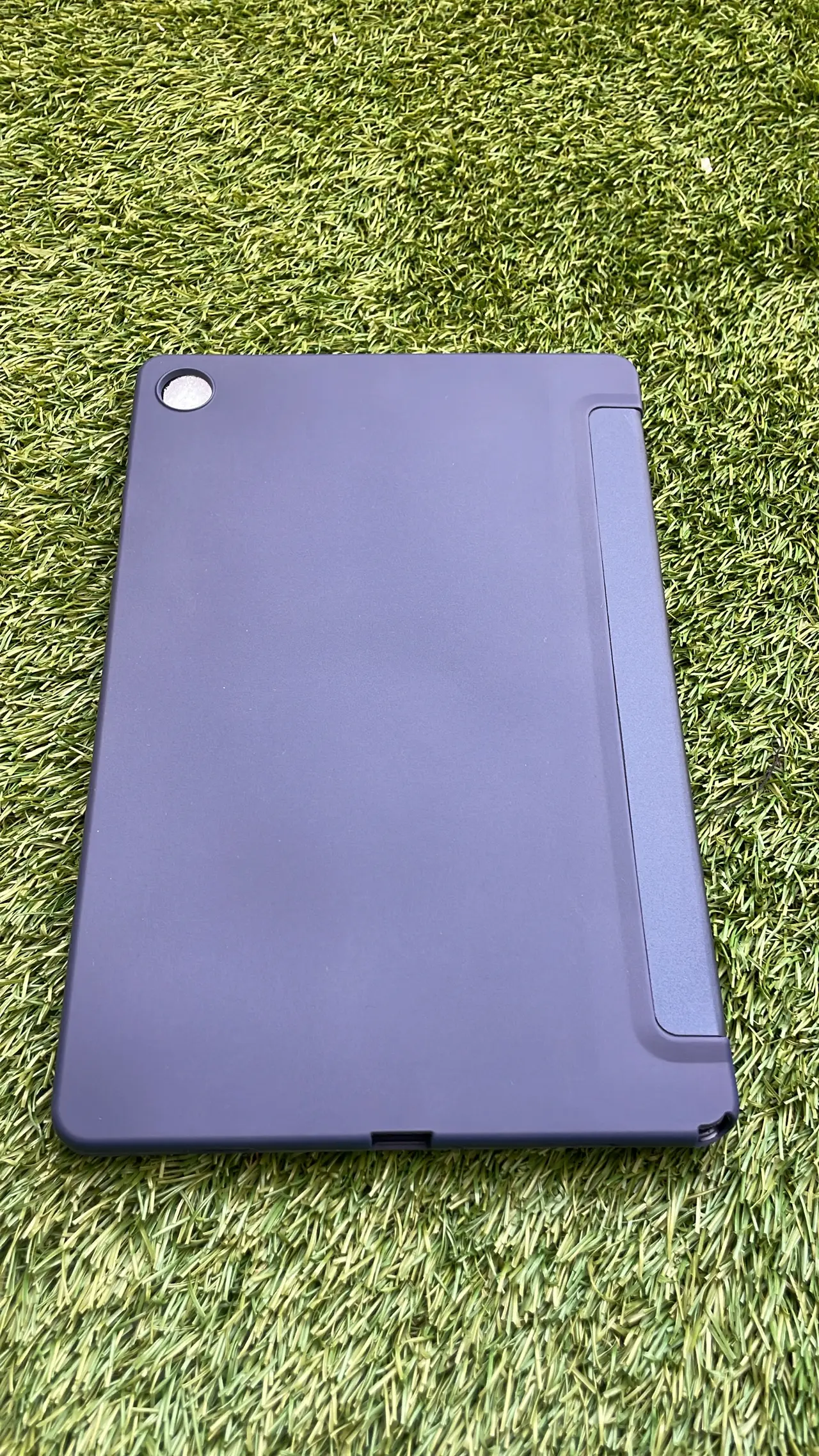 Housse Folio Bleu Nuit 10-11 pouces - Porte Stylet - SupportDescription :