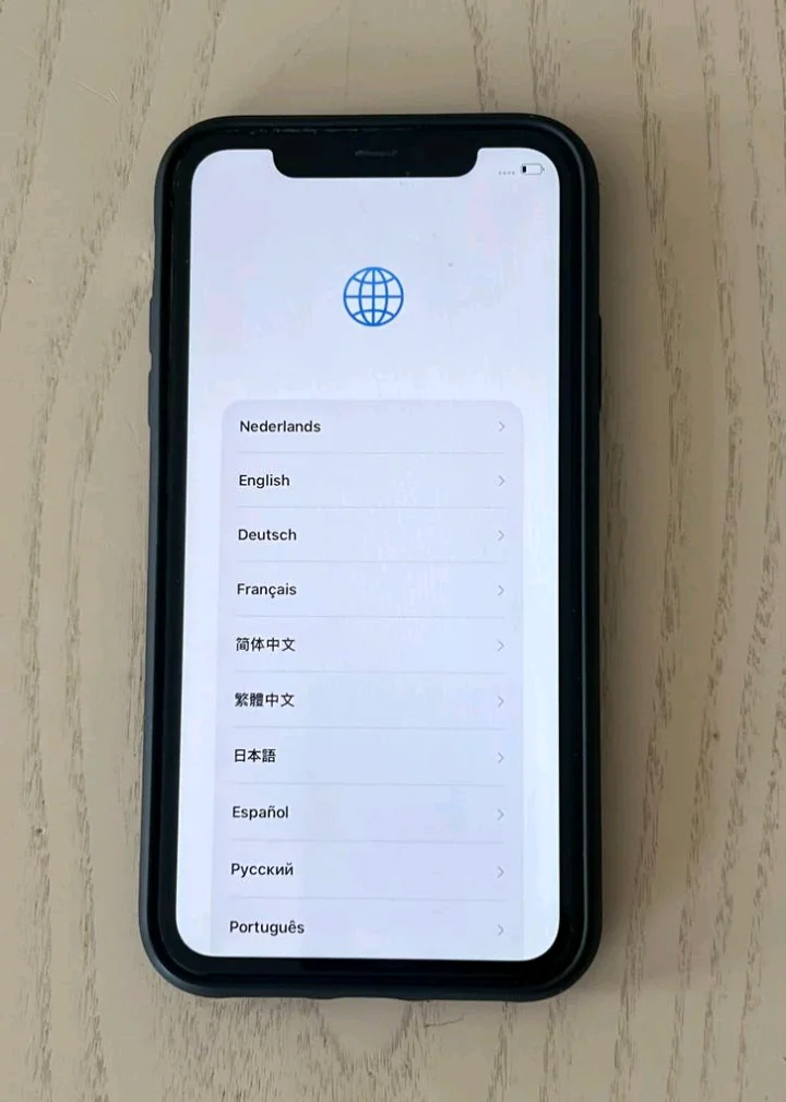 iPhone 11 – 1