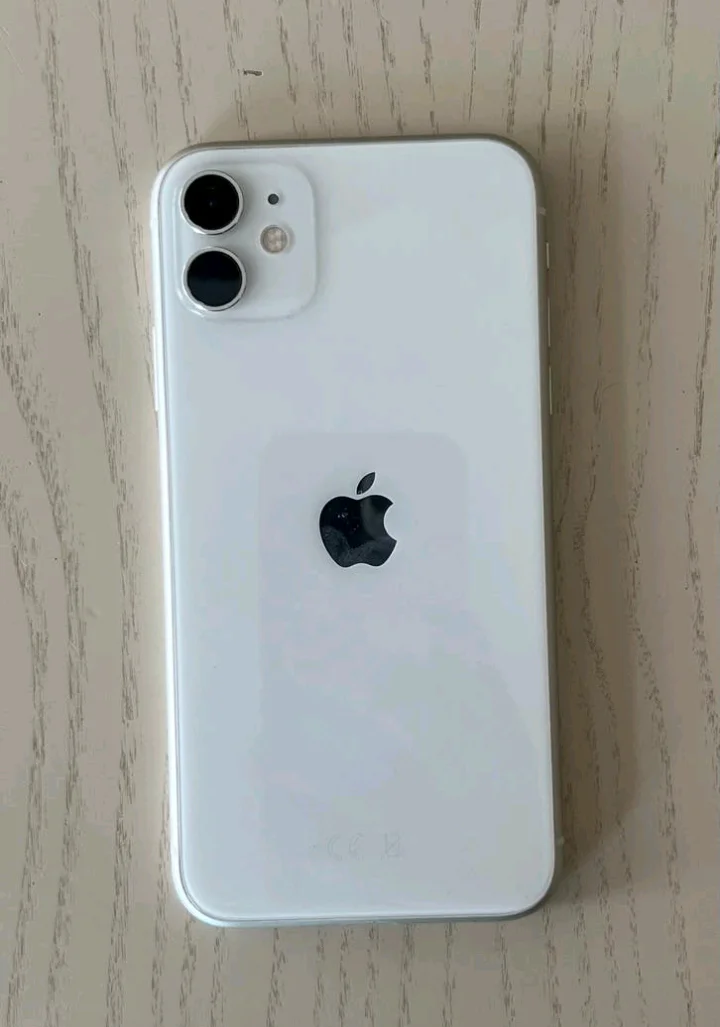 iPhone 11 – 2