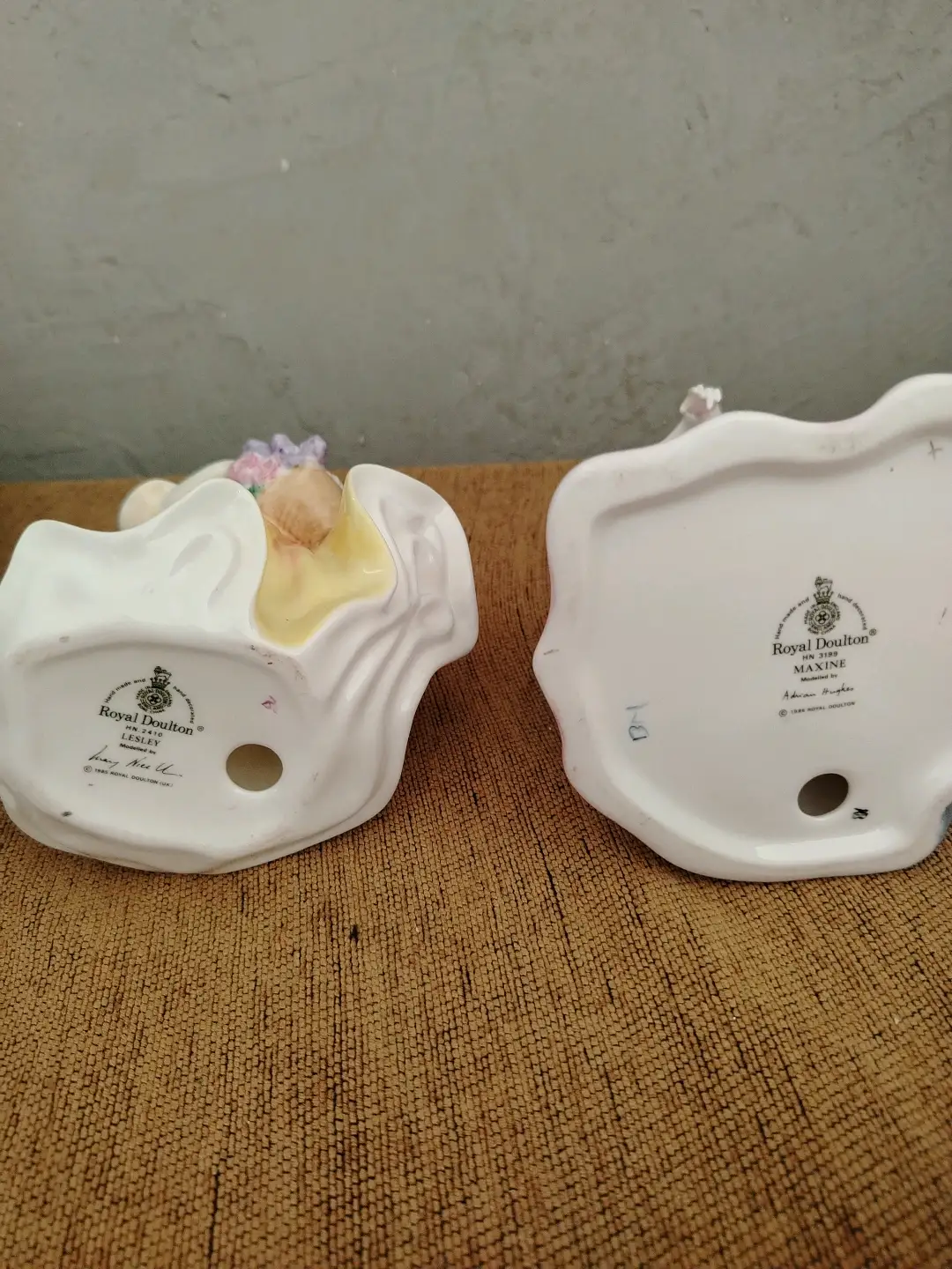 4 Royal Doulton figurines, The One Is Little cracked. – 6