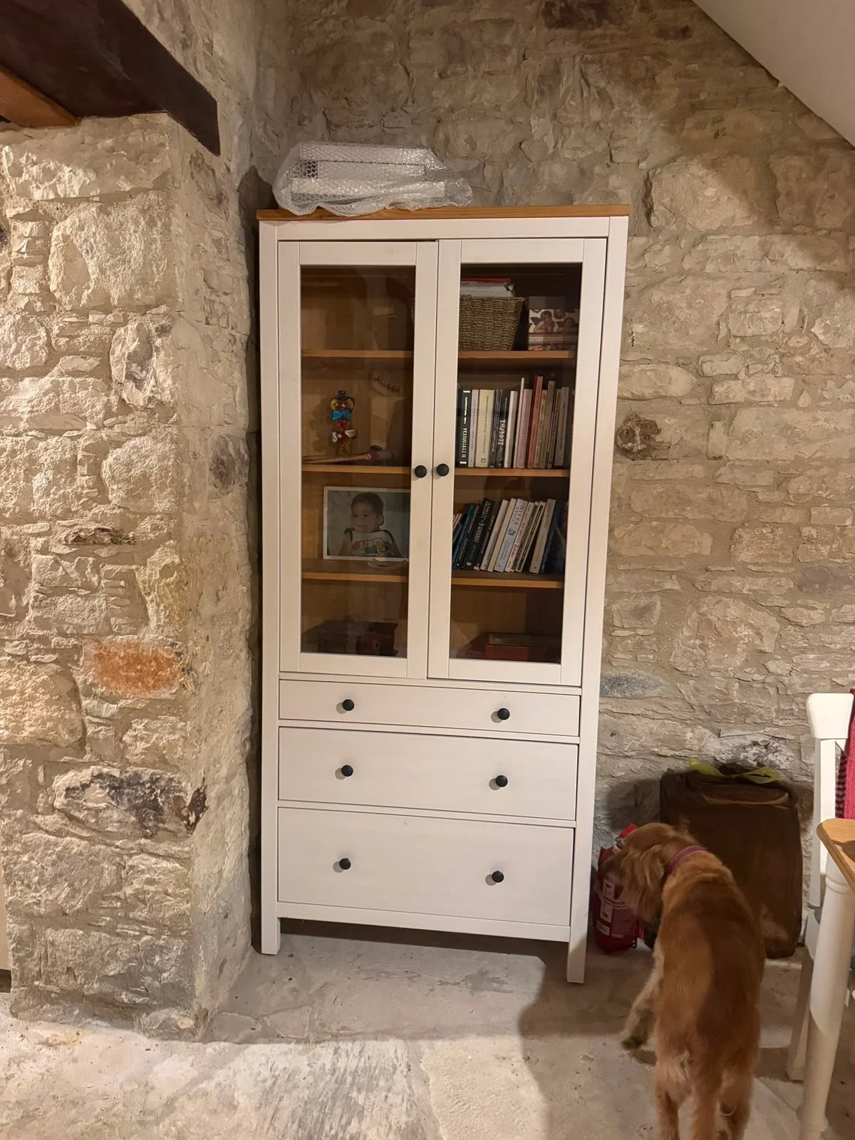 Dining Table With 4 Chairs And Display Cabinet