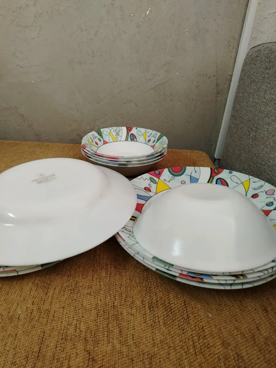 Set Of 15 vintage Plates arcopal France, Vegas design, Calder style. – 6