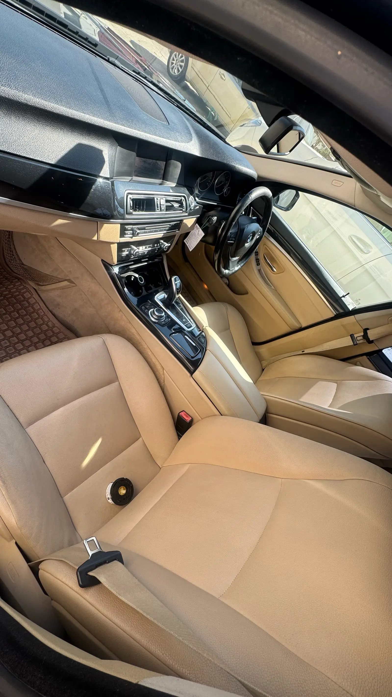 BMW F10 520i – 5