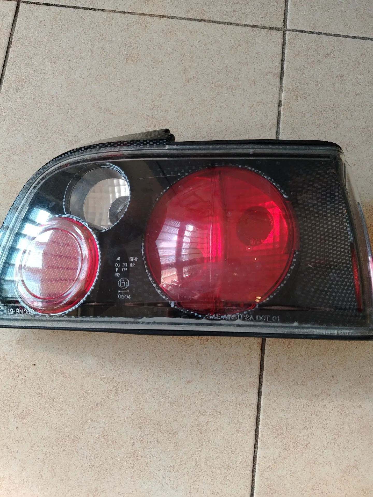 Πίσω Φανάρια Alfa Romeo 1997-2003 sedan Aftermarket black Lexus look. – 2