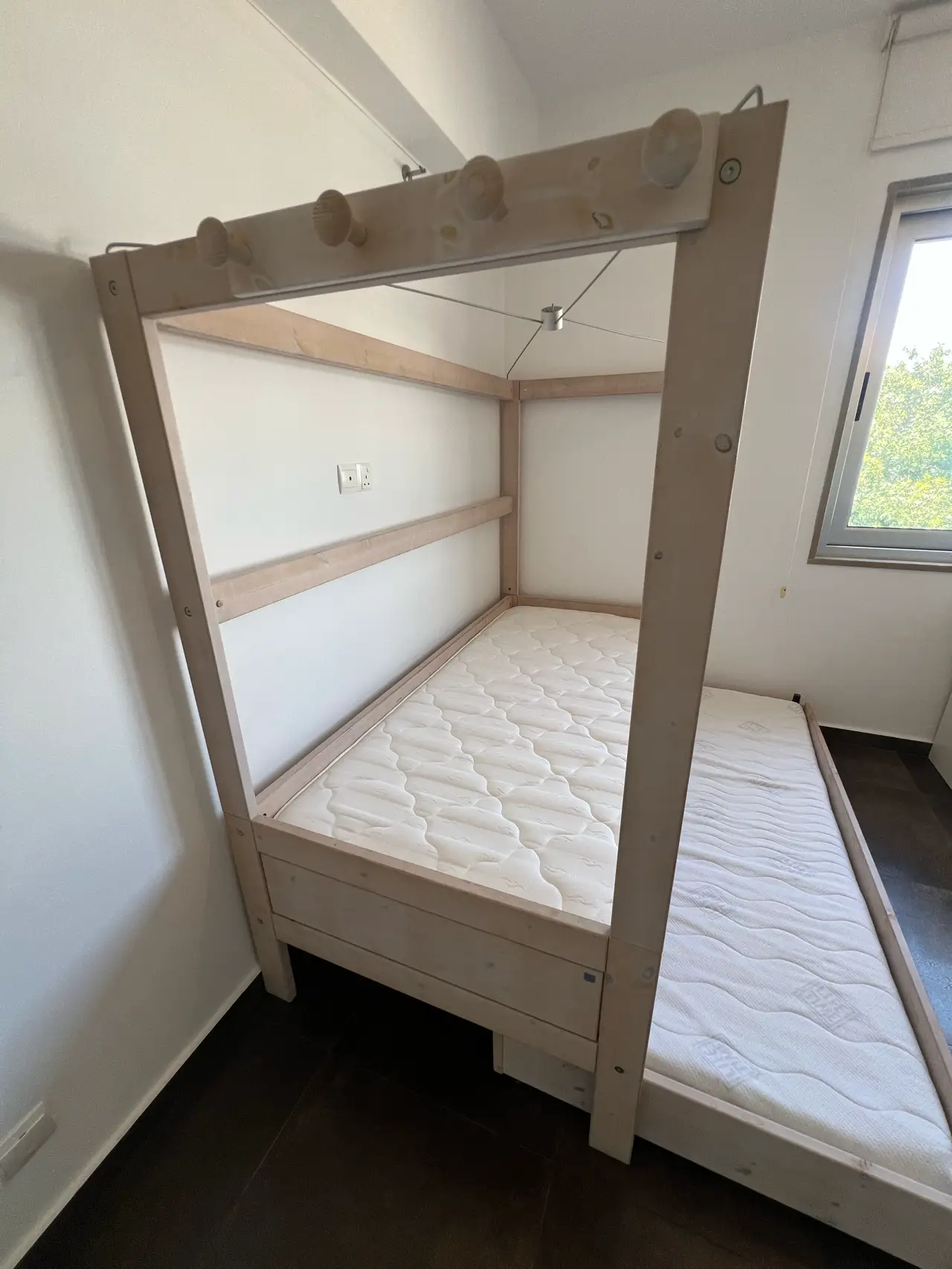 Danish Lifetime Kidsrooms Unisex Beds – 2