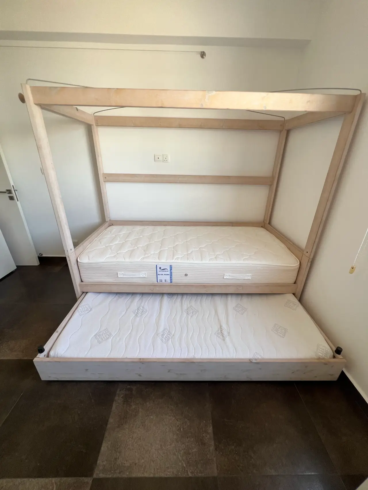 Danish Lifetime Kidsrooms Unisex Beds – 5