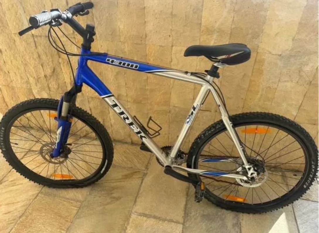 Trek 4300 Mountain Bike – 2