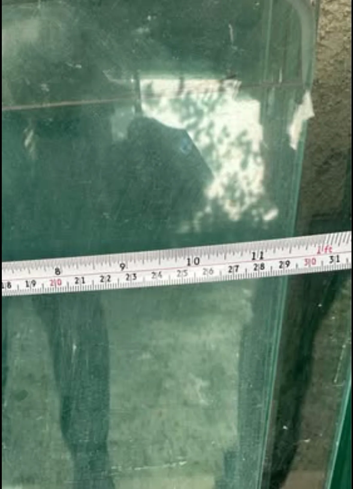 GLASS SHELVES FOR SHOP FITTINGS – 2