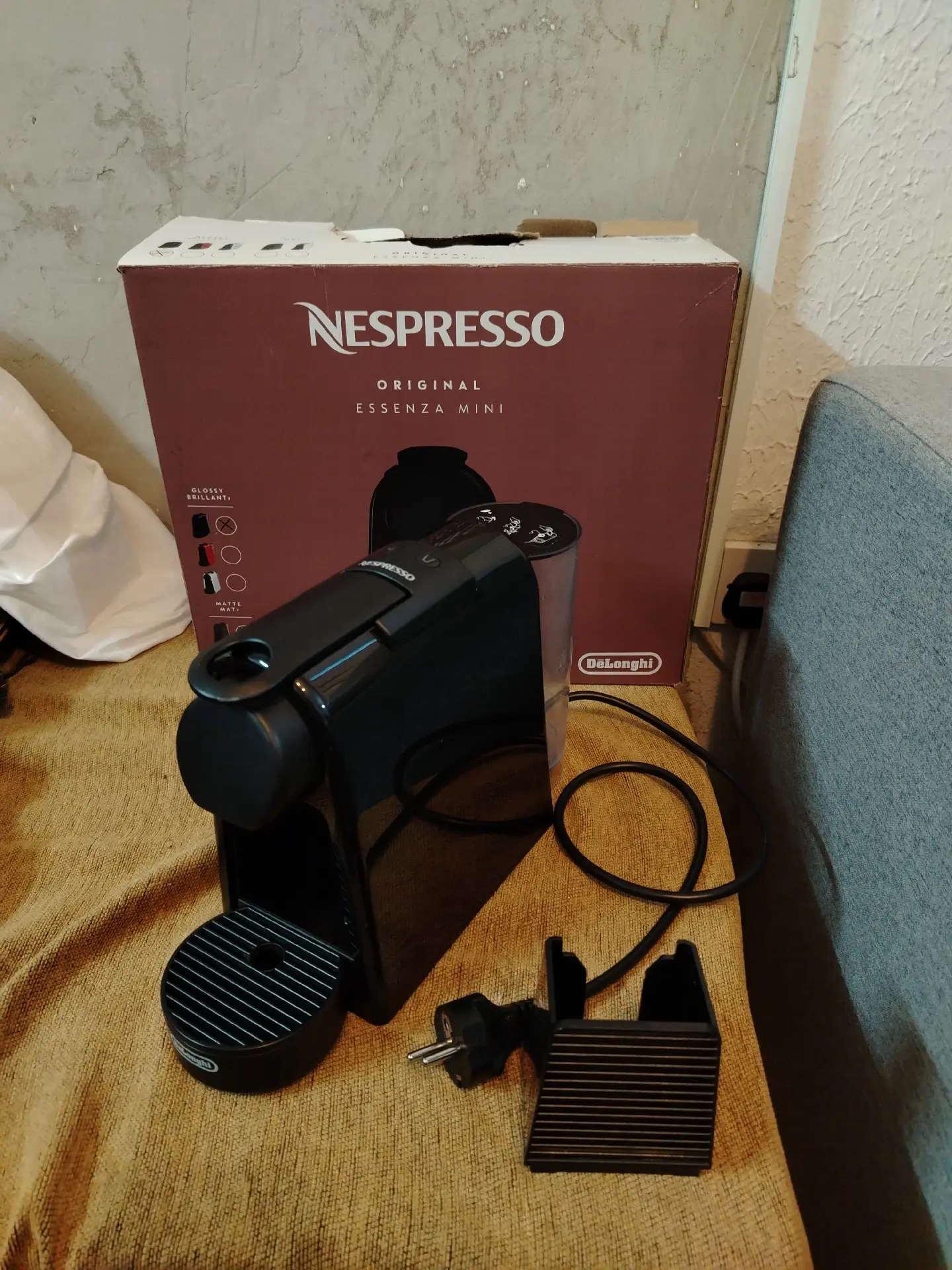Καφετιέρα Nespresso Essenza Mini DeLonghi