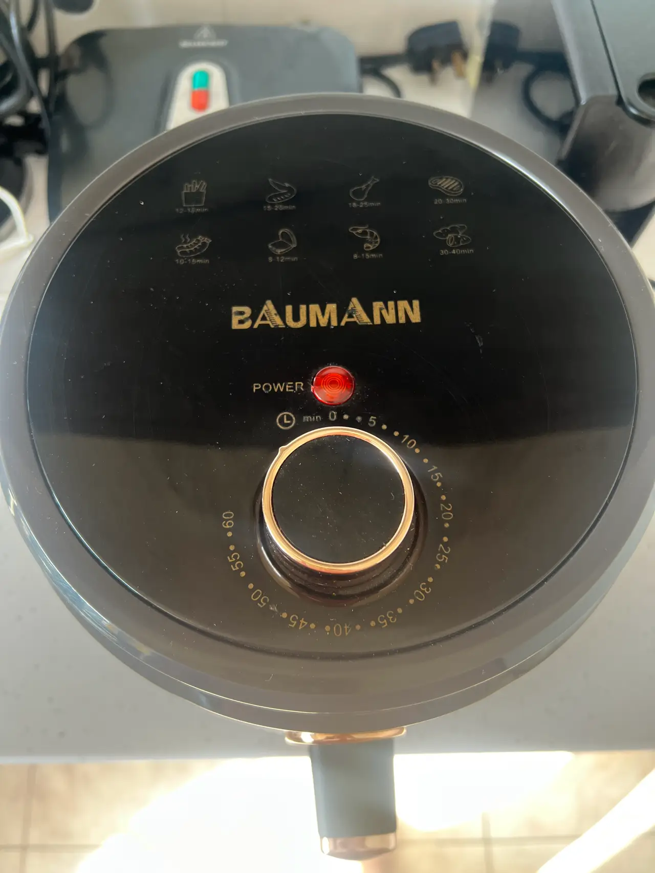 Water Dispenser + Air Fryer – 3