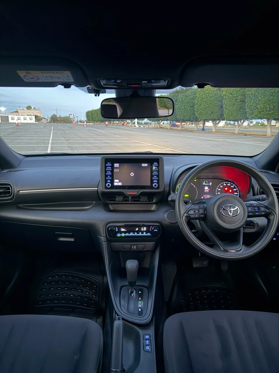 Toyota Yaris Hybrid 2023 – 5