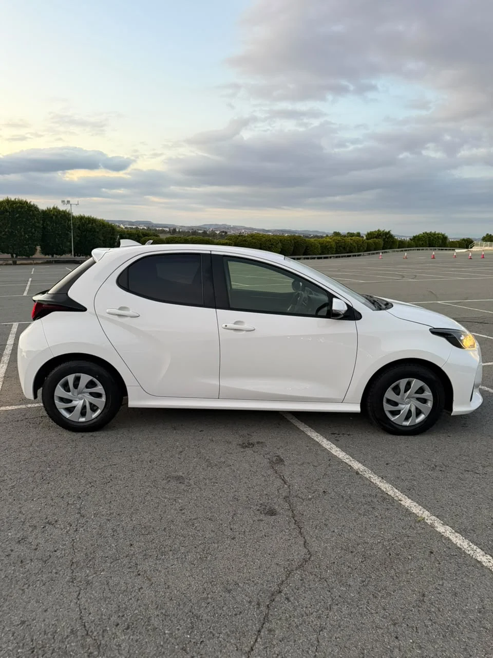 Toyota Yaris Hybrid 2023 – 2