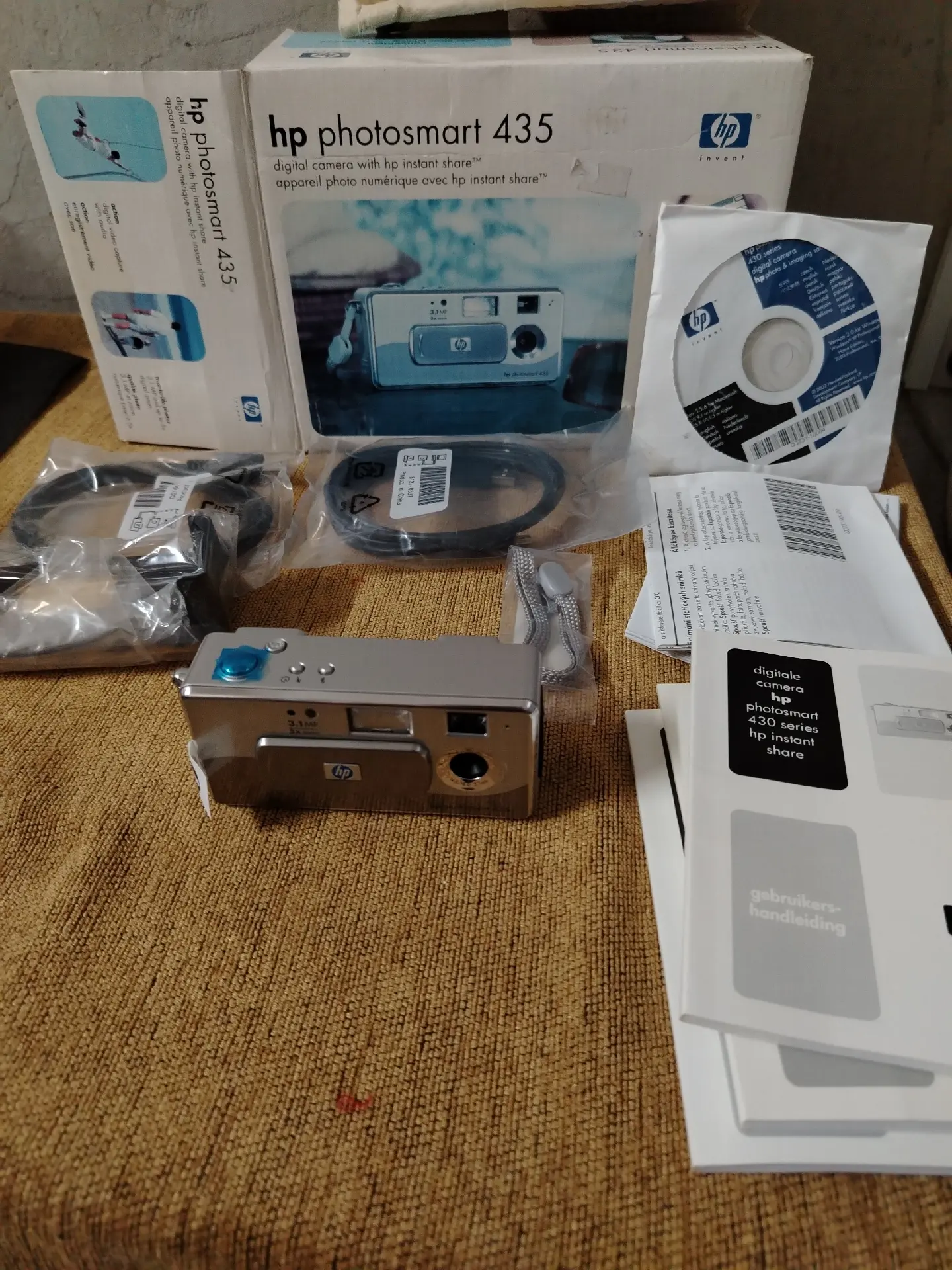 Ψηφιακή Φωτογραφική Μηχανή HP Photosmart 435 – 2