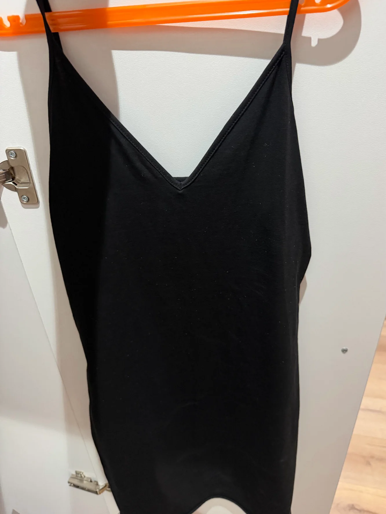 Basic Black Dress – 1