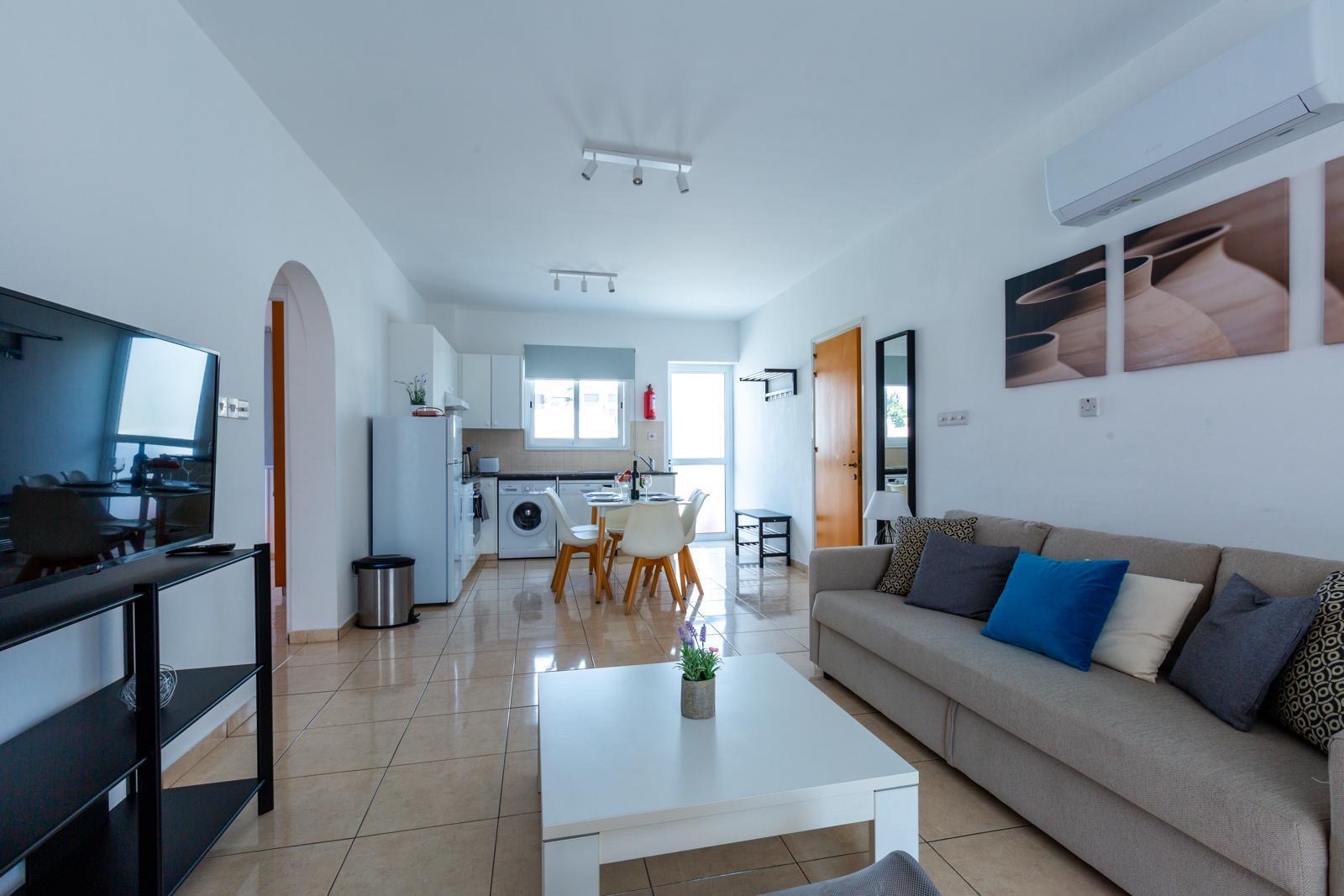 For Rent 2 Bedroom Apartment In Universal, Paphos – 2