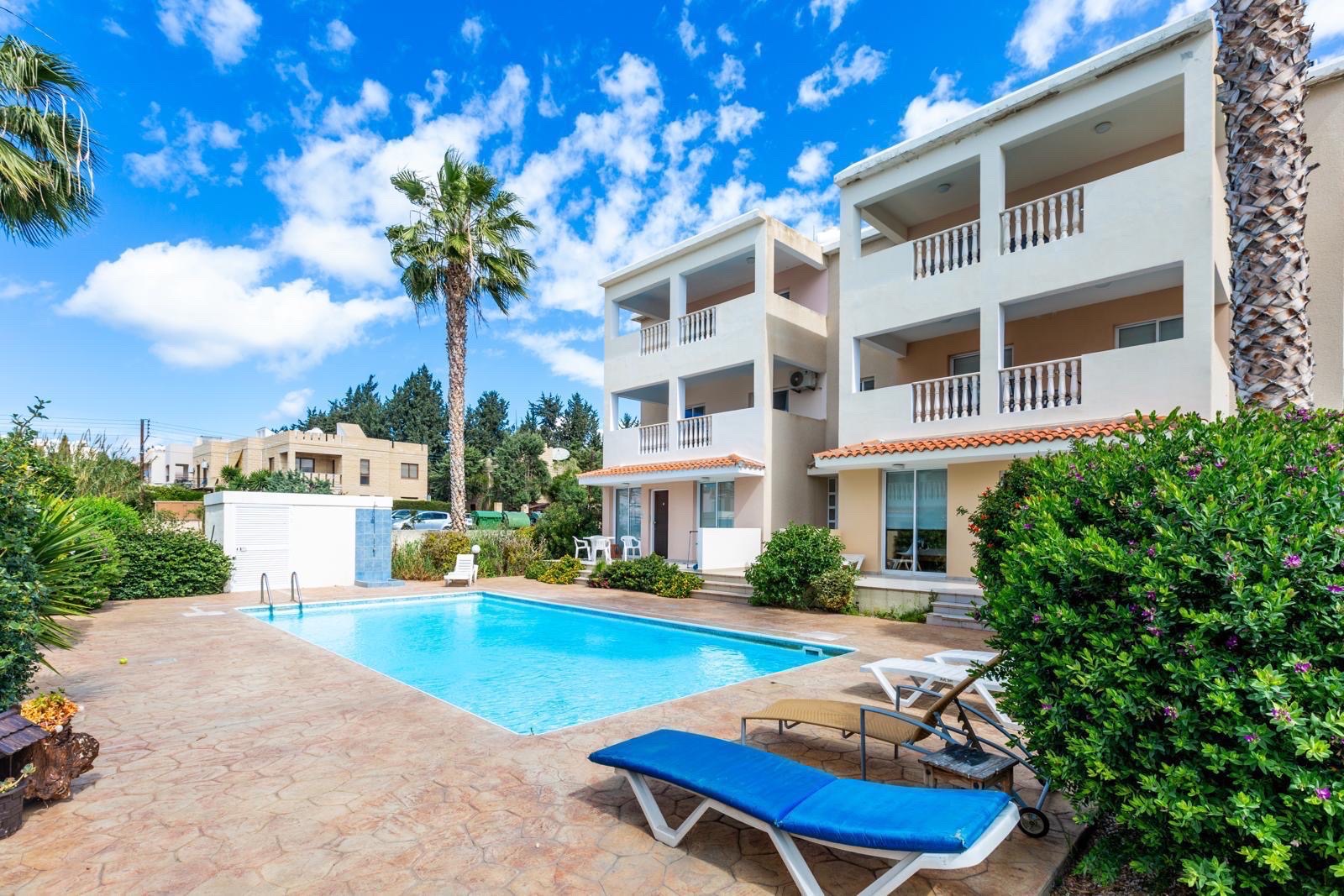 For Rent 2 Bedroom Apartment In Universal, Paphos – 6