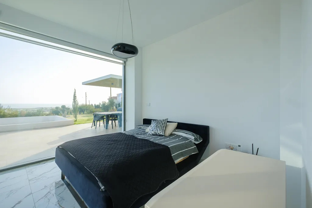 Luxurious 4-Bedroom Villa with Unobstructed Sea Views – 220 sqm, Paphos – 4