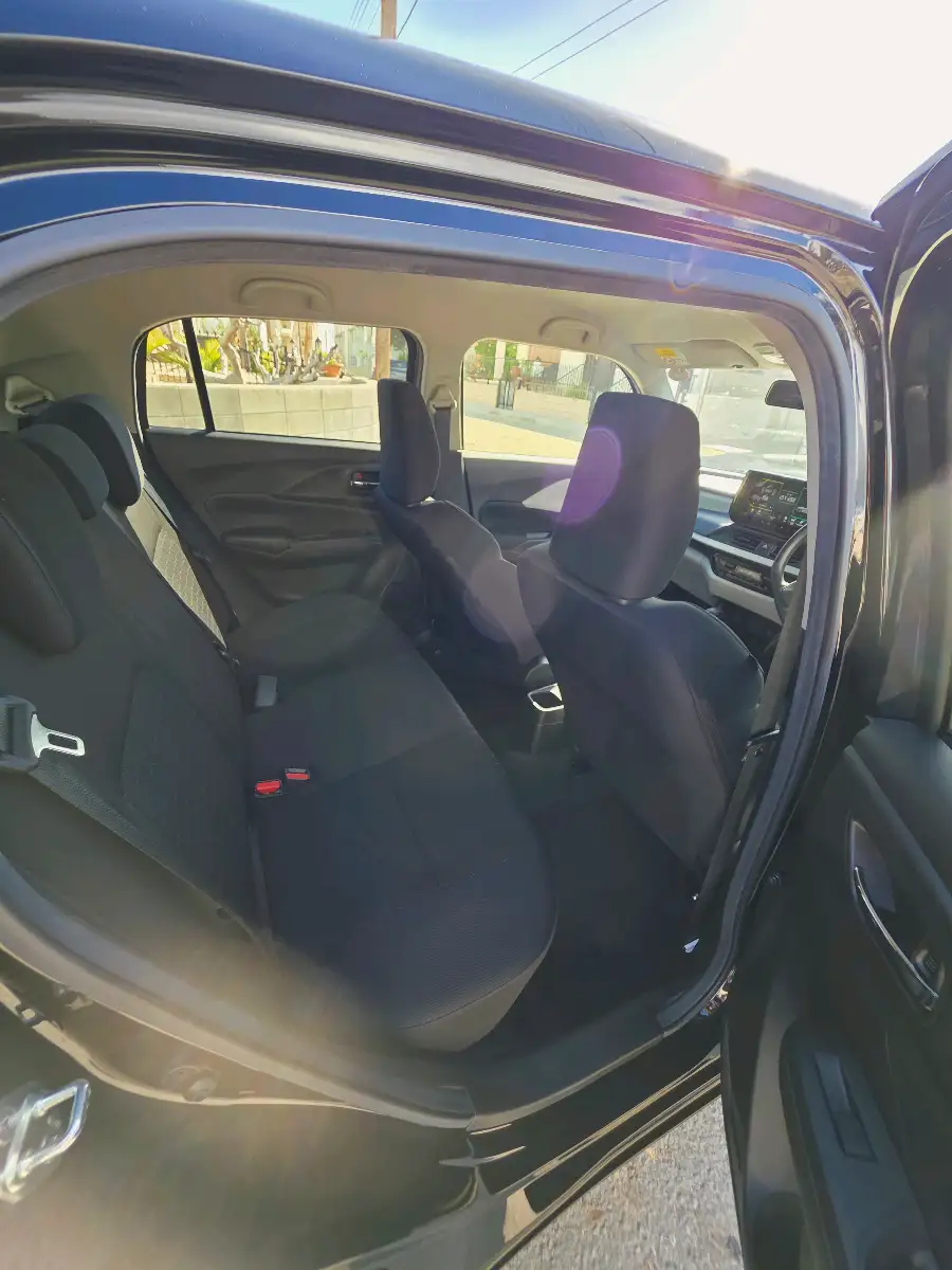 Suzuki Swift – 8