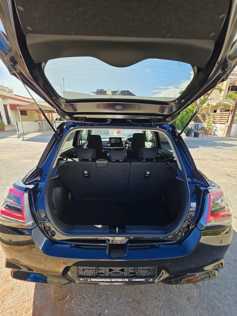 Suzuki Swift – 9