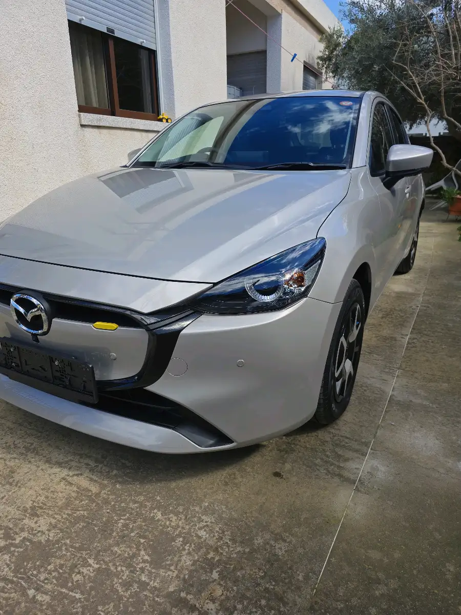 Mazda 2 – 3