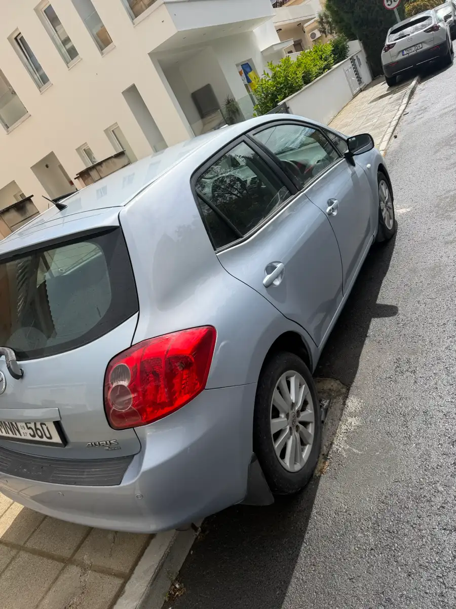 Toyota Auris – 1