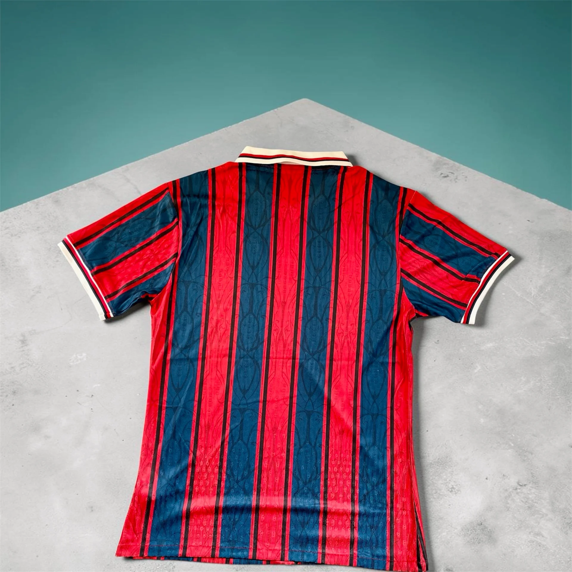 FC Barcelona 1996-1997 Retro Home Jersey – Ronaldo Era Edition – 2